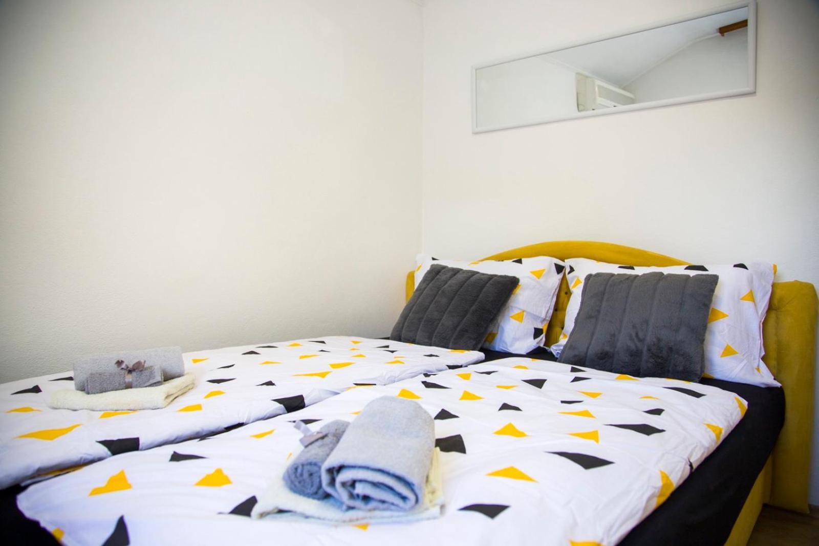 Apartman Puente Viejo Мостар Экстерьер фото
