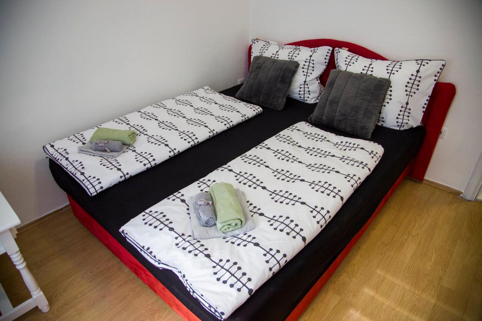 Apartman Puente Viejo Мостар Экстерьер фото